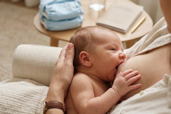 2 - Como saber se o bebê está mamando o suficiente